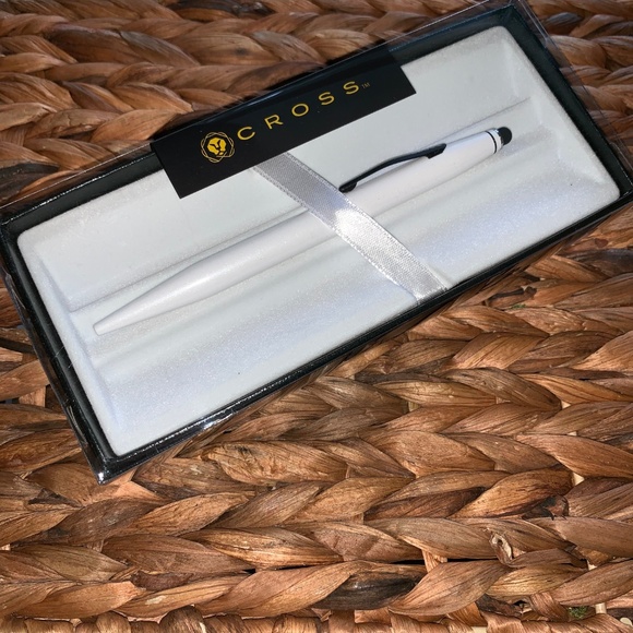 Cross Tech 2 w/ Stylus | Pearl White - Picture 5 of 6